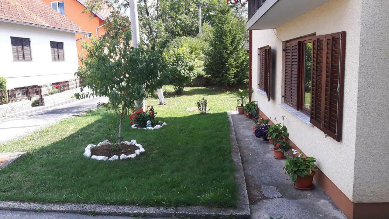 Apartman Petra & Tena Slunj Zewnętrze zdjęcie
